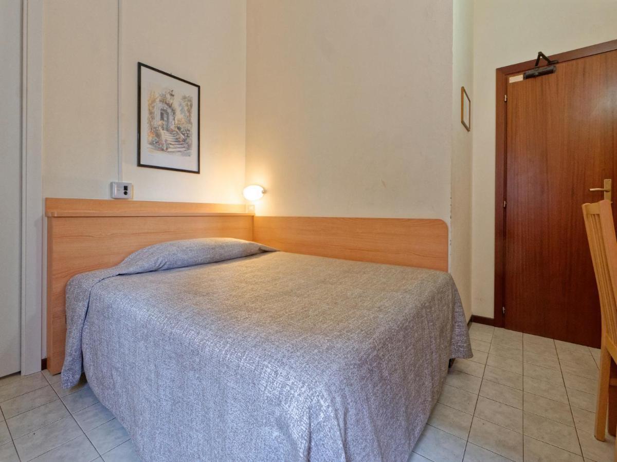 Hotel Ravenna Bagian luar foto