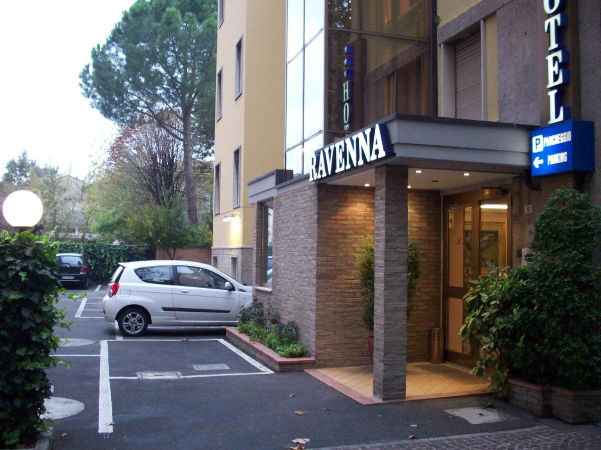 Hotel Ravenna Bagian luar foto